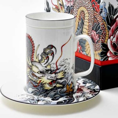 Бокал с блюдцем и крышкой в подарочной коробке «Tattoo. Dragon» Костяной фарфор. 390 мл.