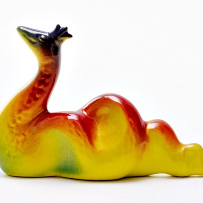 Скульптура Королева змей Желтая тайна