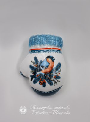 Елочная игрушка Варежка 85 x 45 мм.