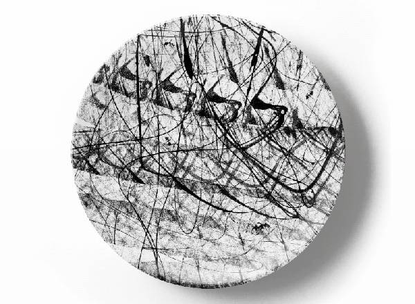 Decorative plate Greg Van Dyke Dragons caught in a storm