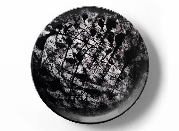 Decorative plate Greg Van Dyke Wounded heart