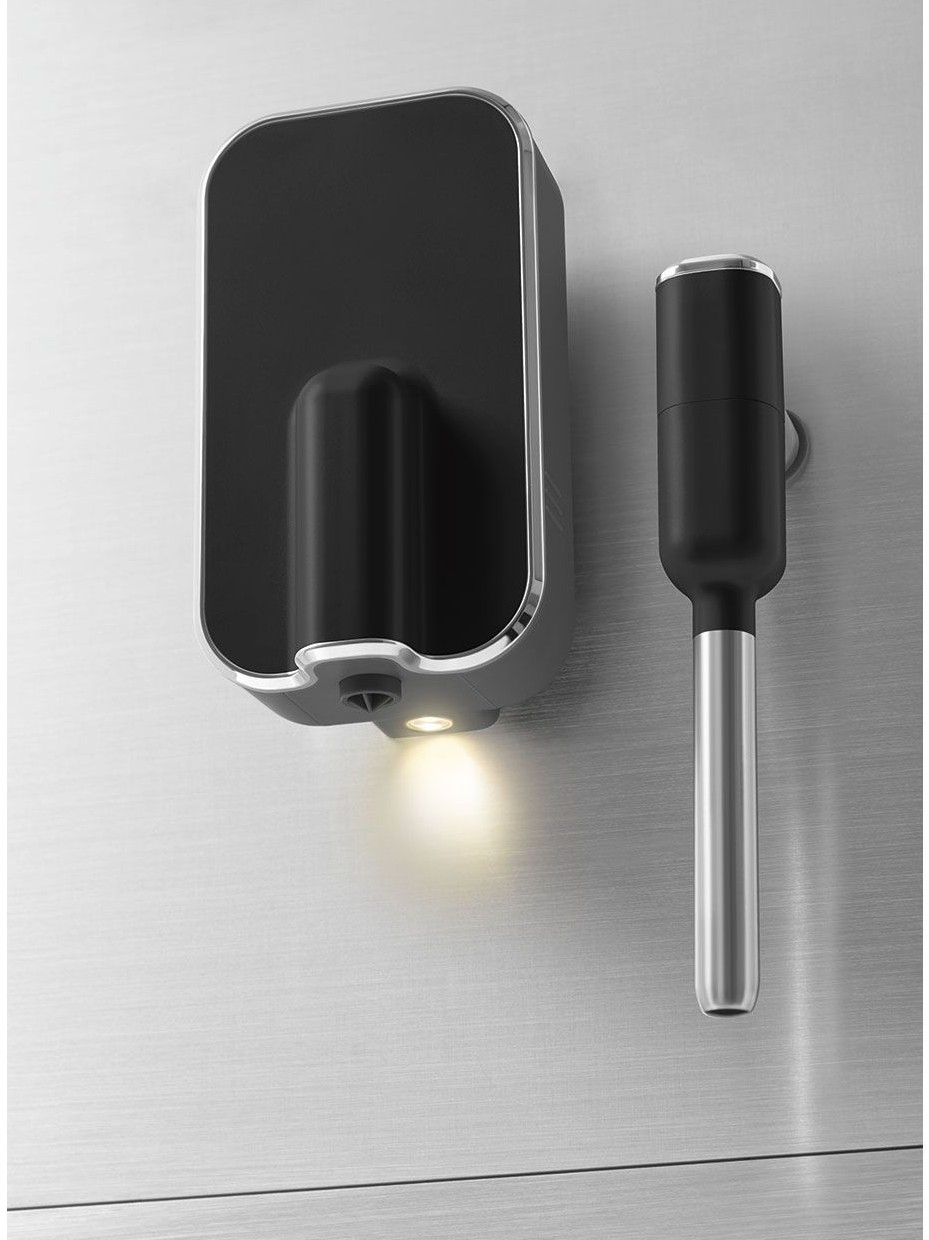 Автоматическая кофемашина с капучинатором SMEG BCC12BLMEU Цвет чёрный матовый